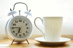 Combien dure un cycle de sommeil ? Comprendre ses phases clés