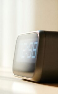 Horloge parlante gratuite : comment en profiter